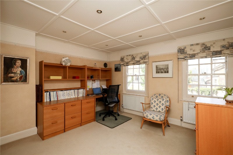 Rathgar Avenue, LONDON, W13