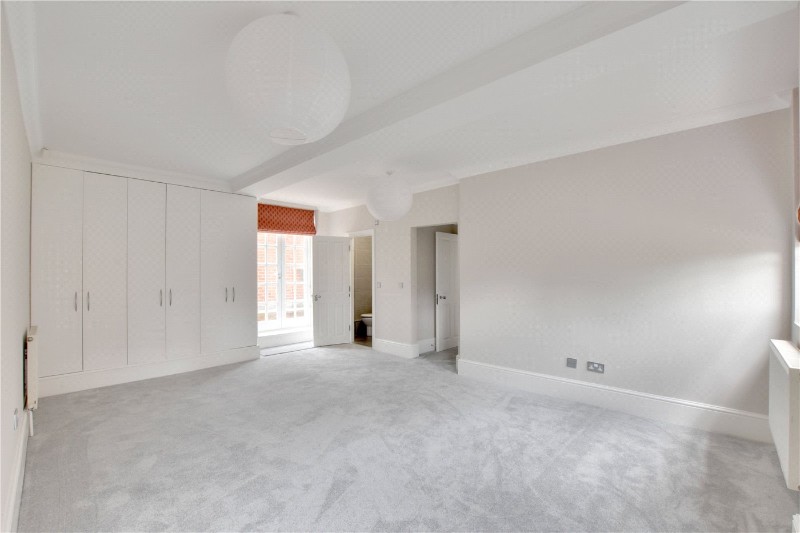 Met Apartments, 418 Lee High Road, London, SE12