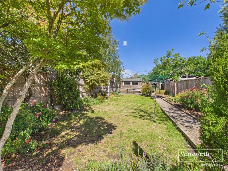 Oaken Grove, Newbury, Berkshire, RG14