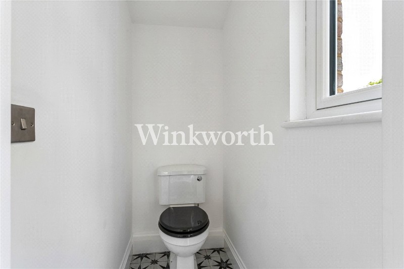 Oakfield Road, London, N14