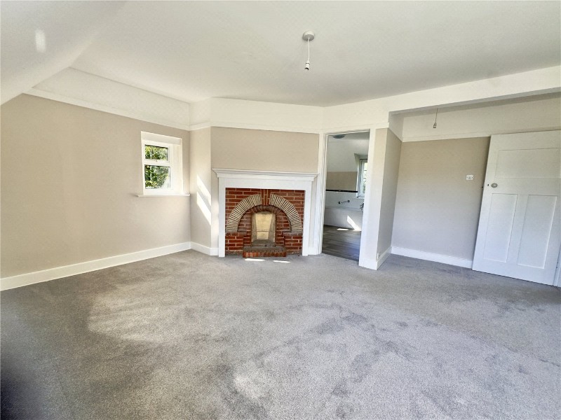 Manor Road, Milford On Sea, Lymington, Hampshire, SO41