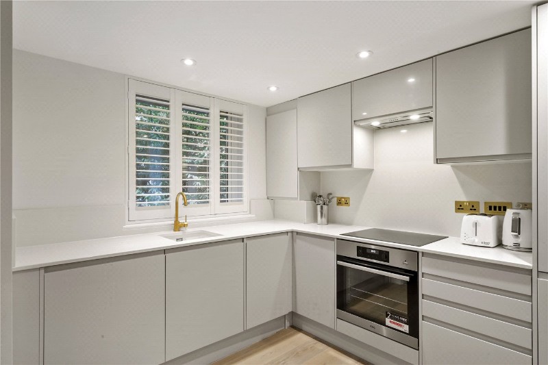 Kensington Gardens Square, London, W2