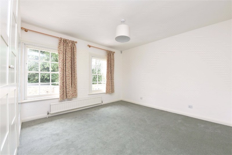 Warwick Drive, London, SW15