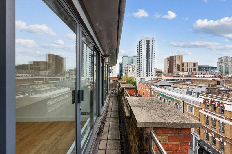Thrawl Street, London, E1