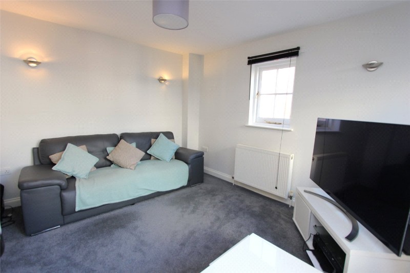 Winterbon Mews, Rochford, Essex, SS4