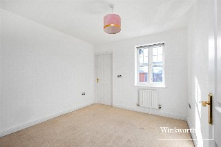 Shillingford Close, Mill Hill East, London, NW7