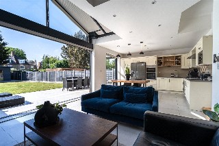 Telford Avenue, London, SW2