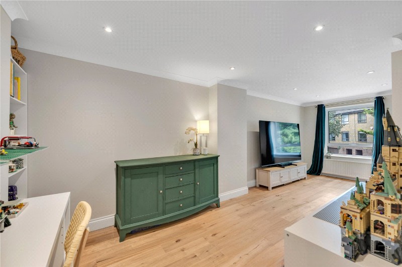 Abinger Mews, London, W9