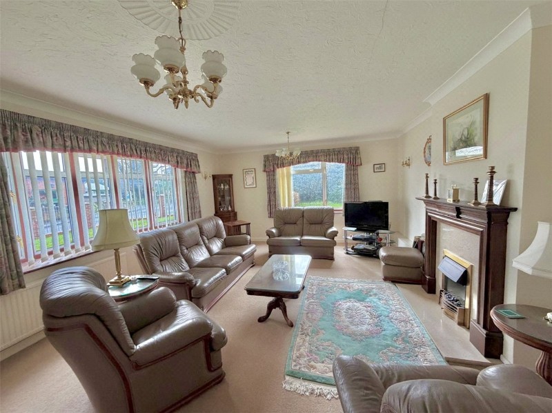 Sea Road, Milford on Sea, Lymington, Hampshire, SO41