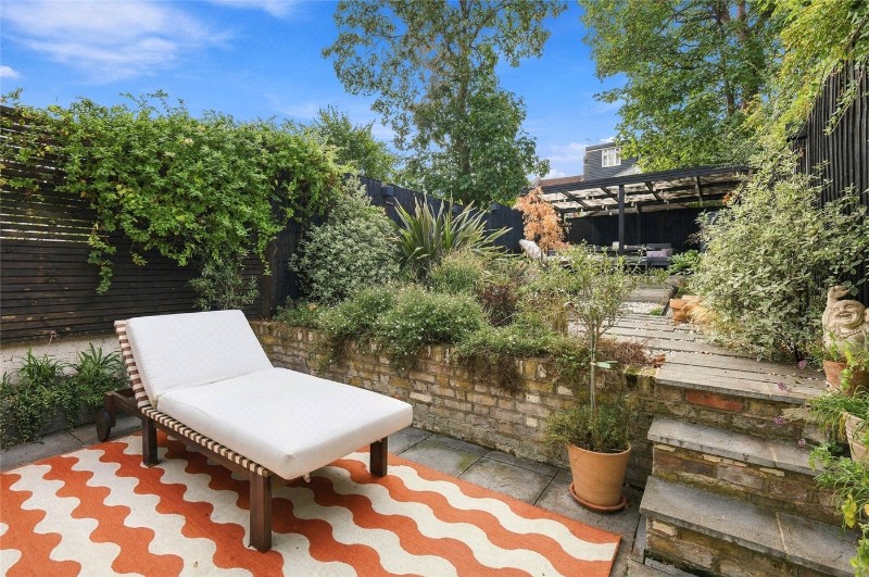 Fairfax Road, London, N8