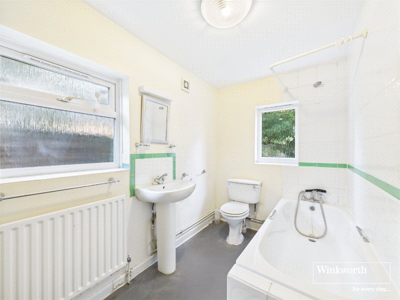 Western Elms Avenue, Reading, Berkshire, RG30