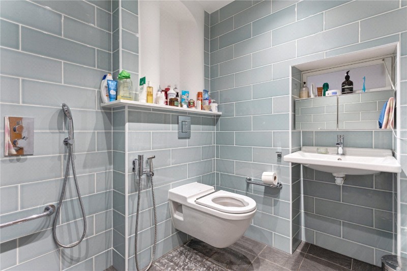 Newark Street, London, E1