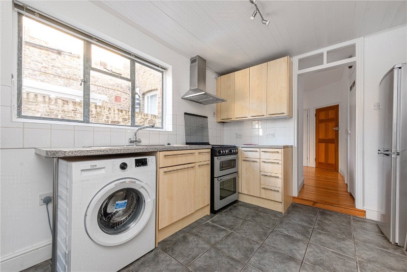 Third Avenue, London, W10