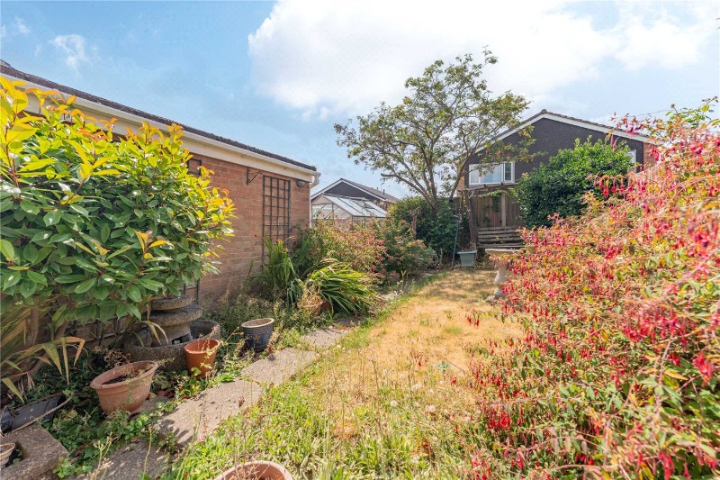 Knoll Drive, Warwick, Warwickshire, CV34