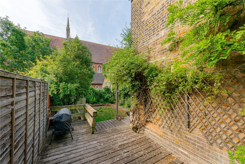 Burrows Road, London, NW10