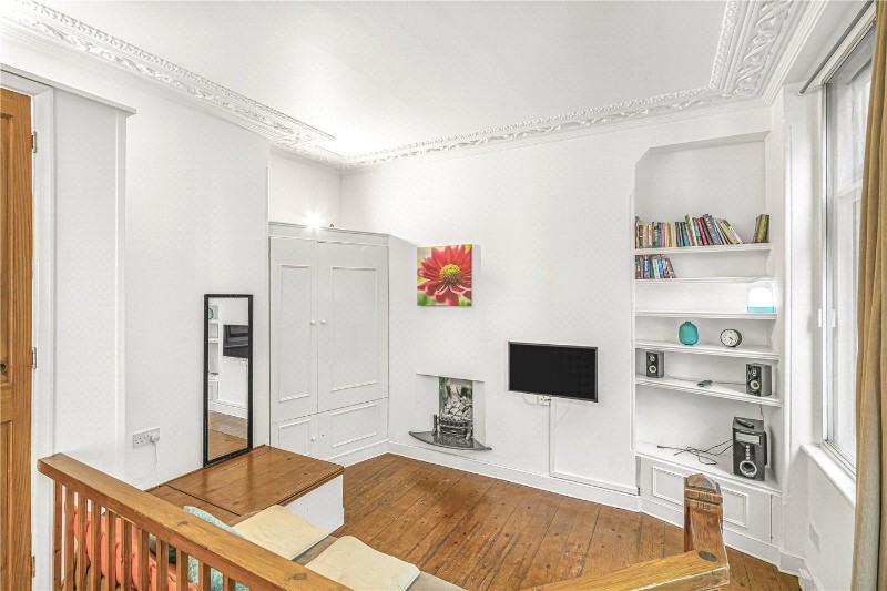 Charing Cross Road, London, WC2H