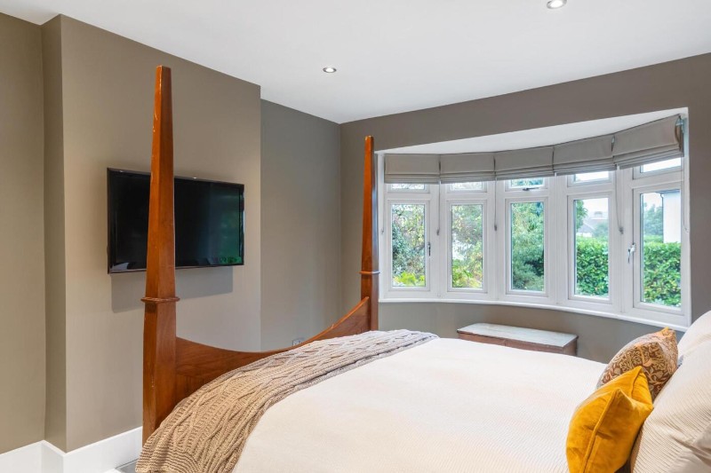 Wharncliffe Gardens, London, SE25