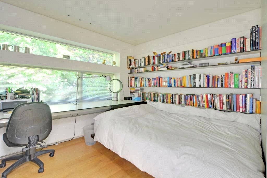 4 bedroom property for sale in Heathway, Blackheath, SE3 (Ref BLA210292