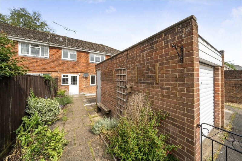 Riverside Gardens, Romsey, Hampshire, SO51