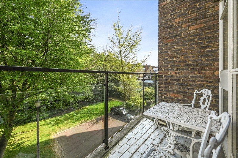 Strangways Terrace, London, W14