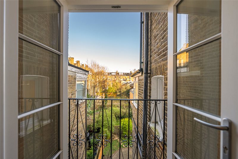 Sutherland Avenue, Maida Vale, London, W9