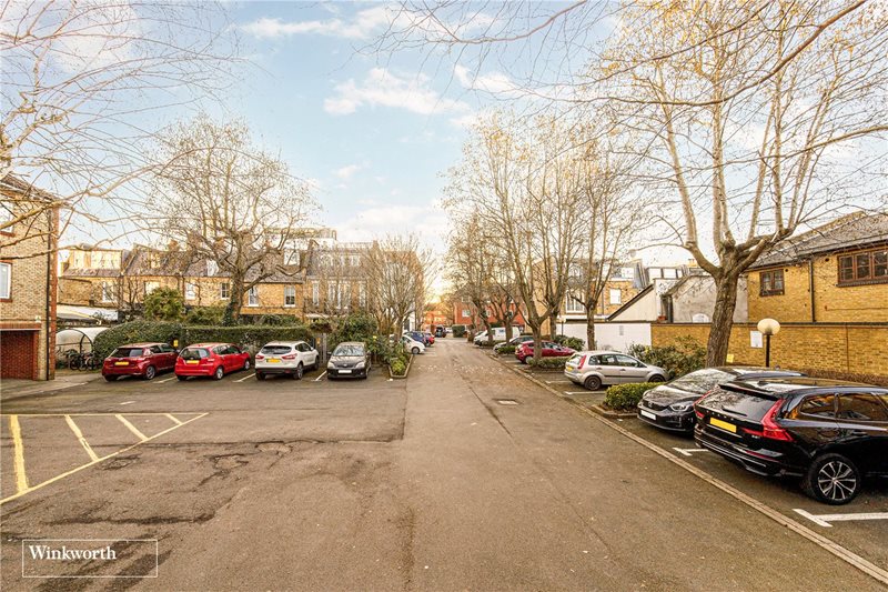 Fishers Lane, London, W4