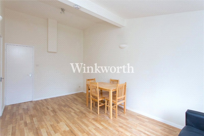 Woodburn Close, London, NW4