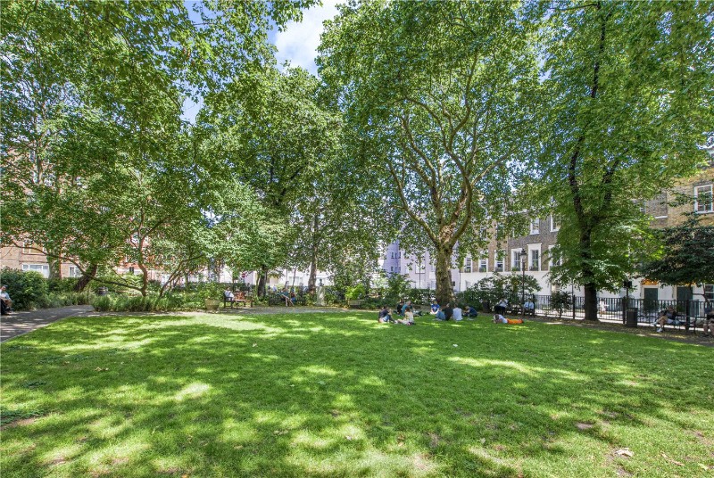 Red Lion Square, London, WC1R