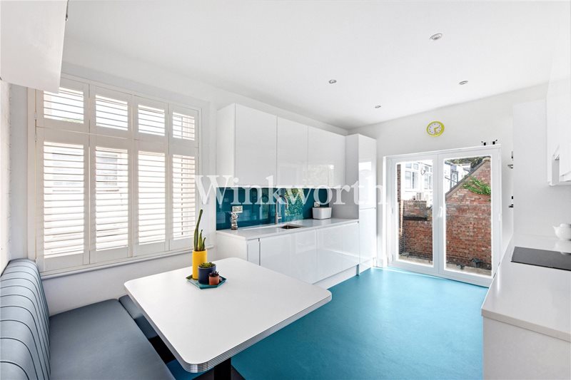 Vale Grove, London, N4