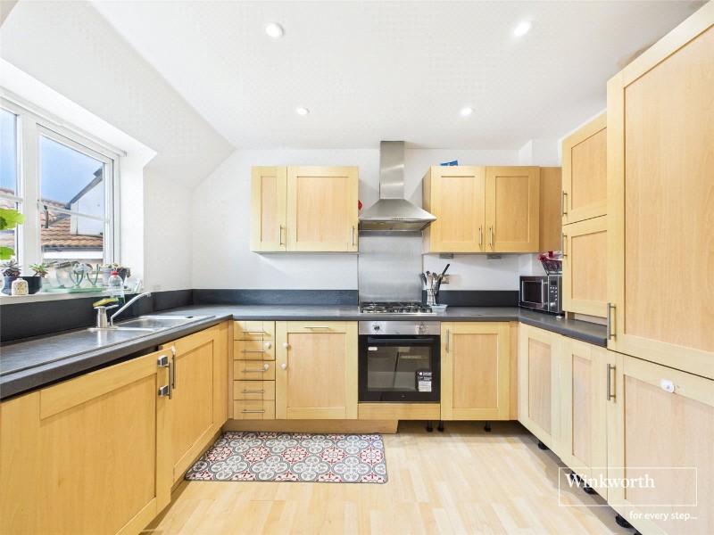 Great North Way, London, NW4