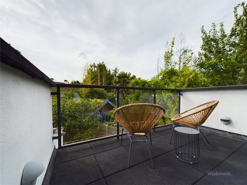 Cranes Drive, Surbiton, KT5