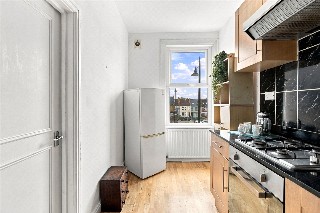 Garratt Lane, London, SW17