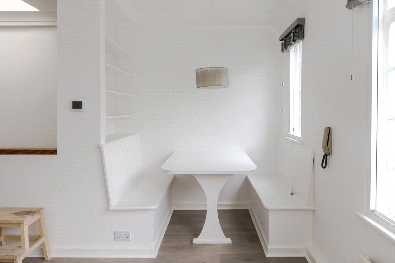 Connaught Close, London, W2
