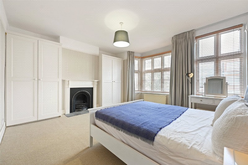 Aycliffe Road, London, W12