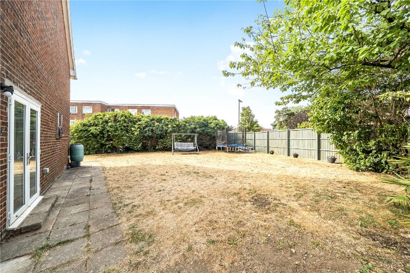Roman Way, Farnham, Surrey, GU9