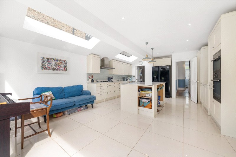 Crawthew Grove, East Dulwich, London, SE22