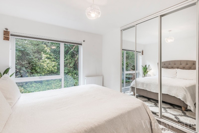Great Brownings, London, SE21
