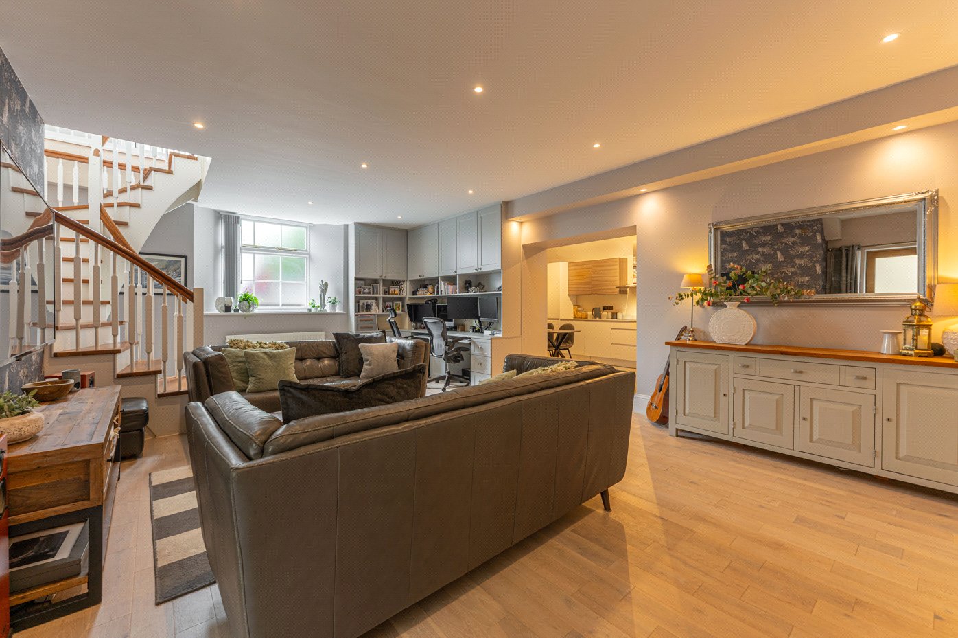 Sitting Room To Kitc