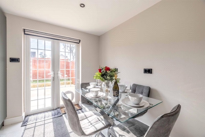 Hewlett Place, Bagshot, Surrey, GU19