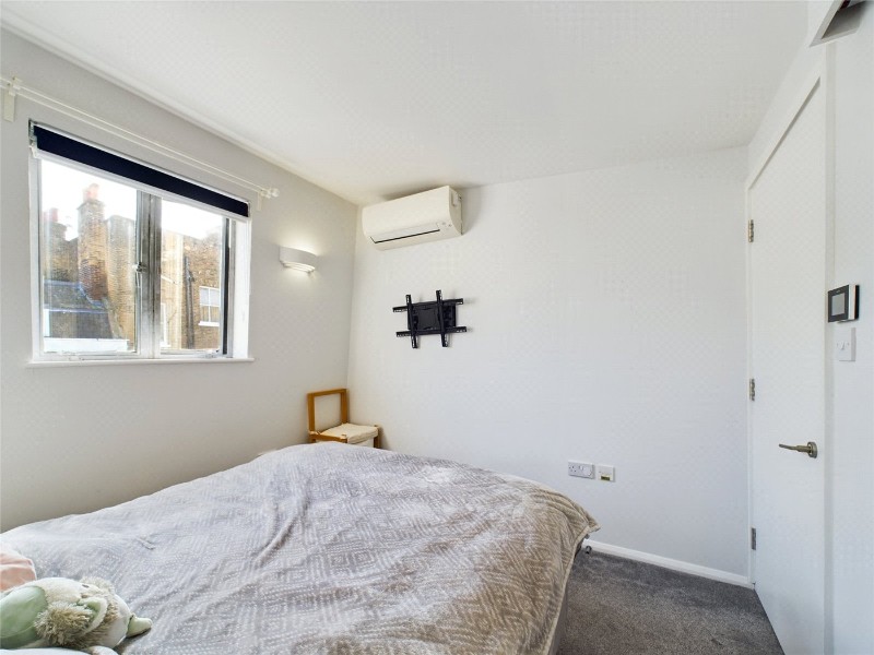 Bridel Mews, London, N1