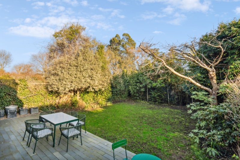 Castelnau, Barnes, London, SW13