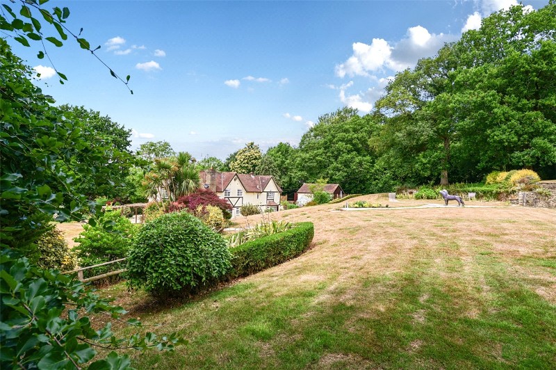 White Horse Lane, Finchampstead, Wokingham, Berkshire, RG40