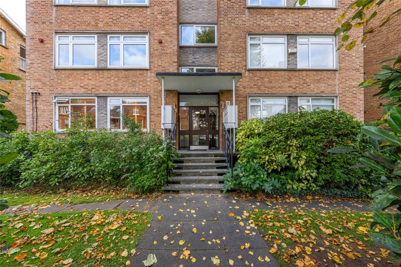 Lambolle Road, London, NW3