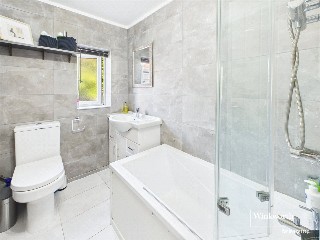 Breach Square, Priory Avenue, Hungerford, Berkshire, RG17