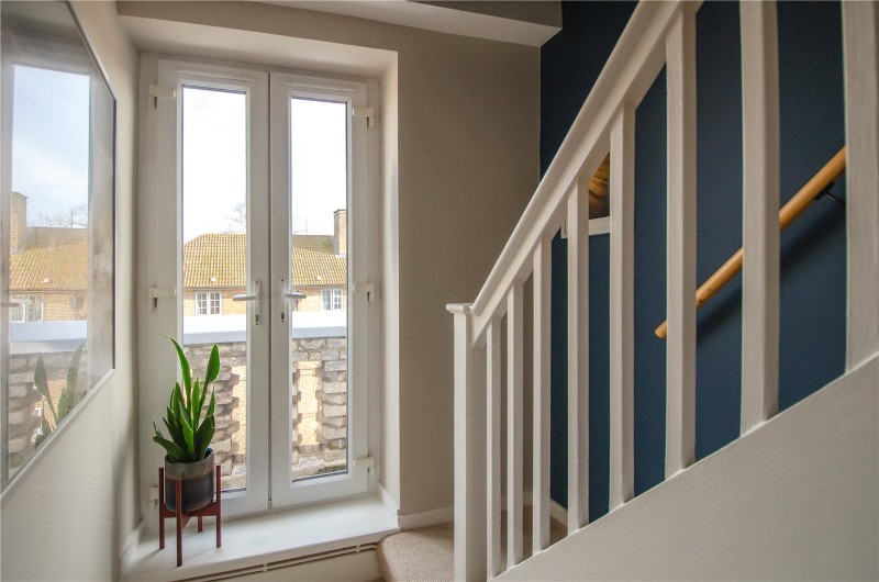 Gatcombe House, Dog Kennel Hill, East Dulwich, London, SE22