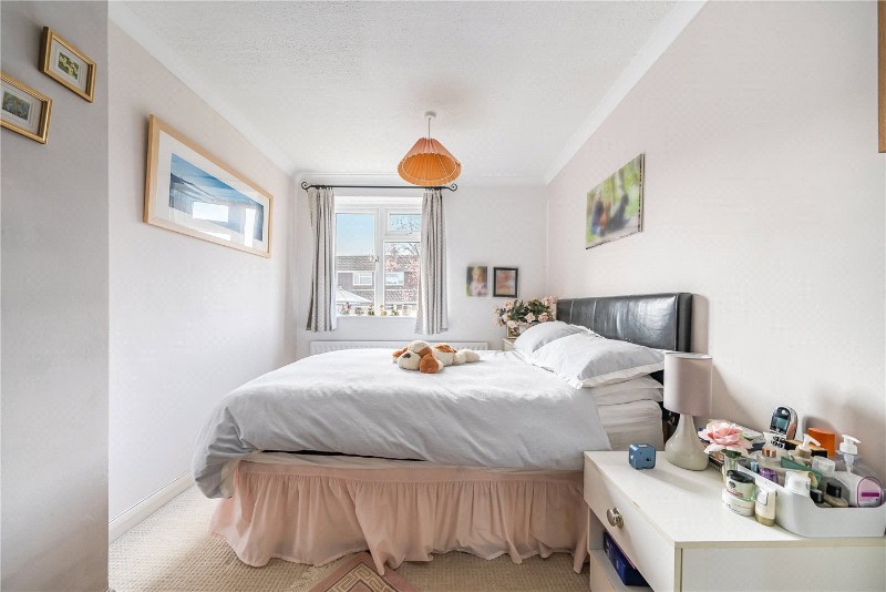 Aintree Close, Newbury, Berkshire, RG14