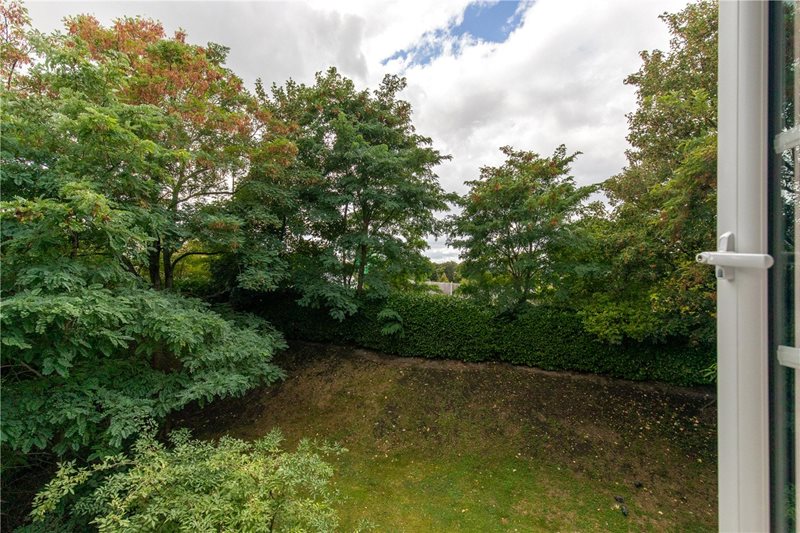 Manor Court, Manor Gardens, London, W3