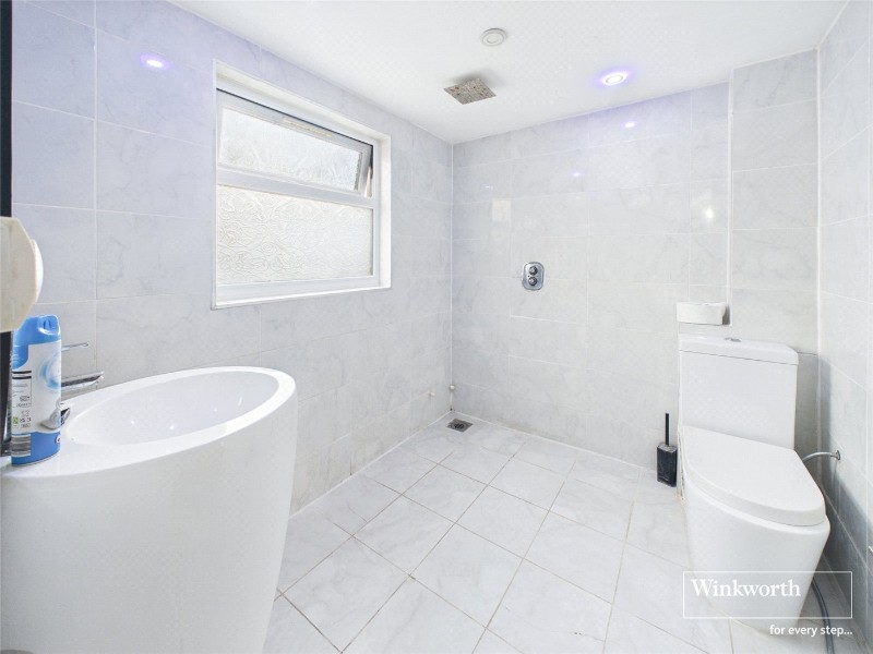 The Greenway, London, NW9