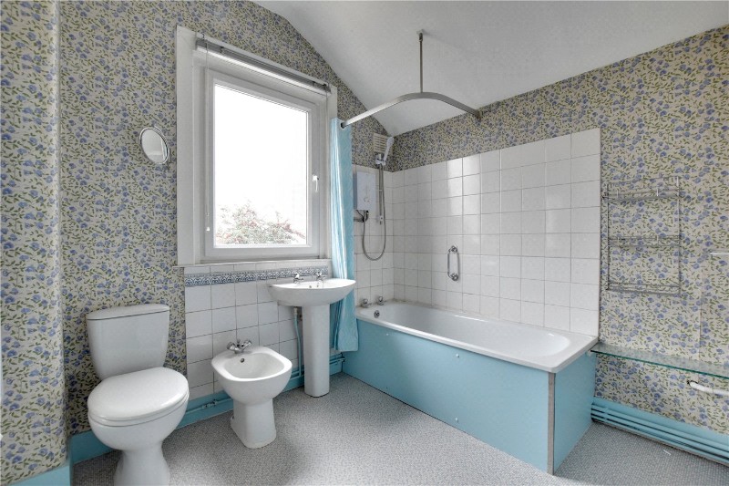 Eastcombe Avenue, Charlton, London, SE7