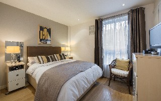 Kennington Road, London, UK, SE11